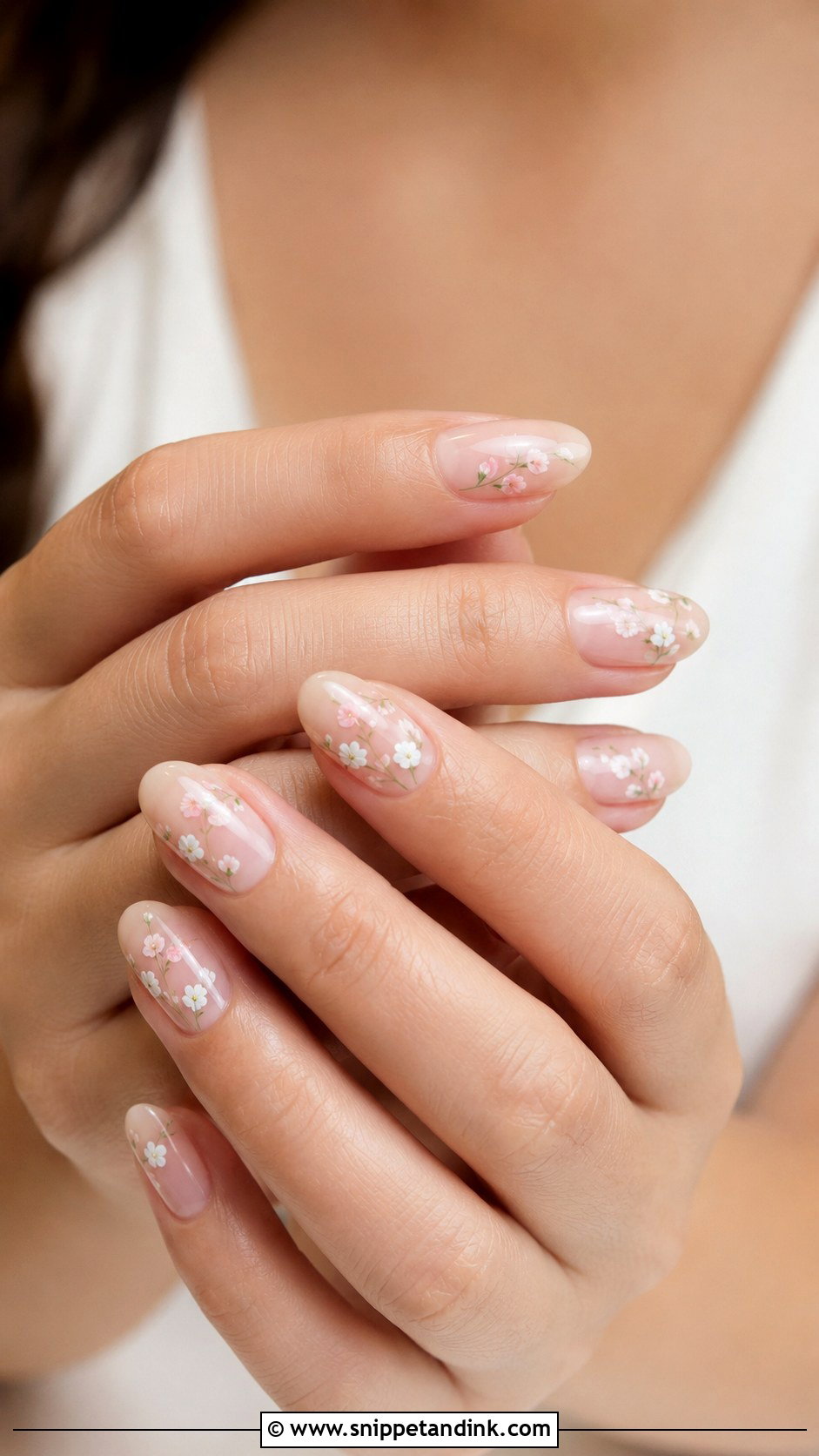 Floral Accent Bridesmaid Nails - Snippet and Ink - 20 Bridesmaid Nail Designs