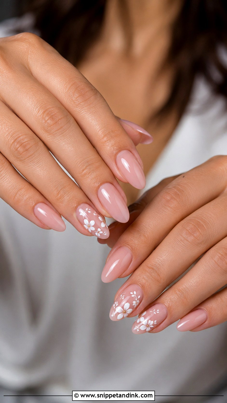 Floral Accent Pre Wedding Nails - Snippet and Ink - 20 Pre Wedding Nails for Bride