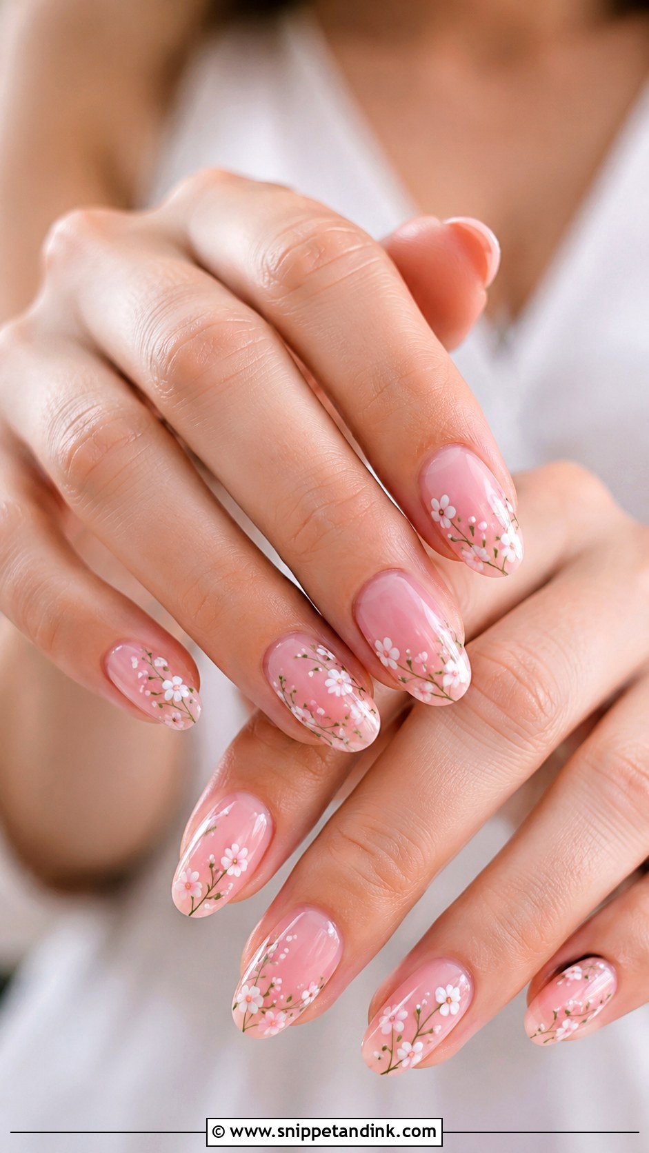 Floral Bride Wedding Nails - Snippet and Ink - 30 Bride's Nails Wedding