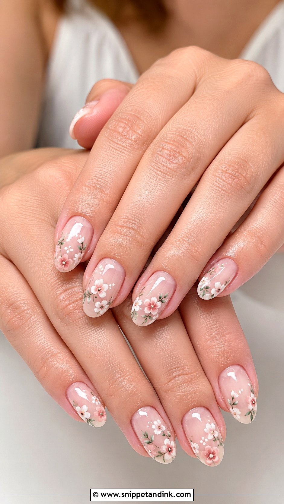 Floral Bridesmaids Nails - Snippet and Ink - 30 Bridesmaids Nails
