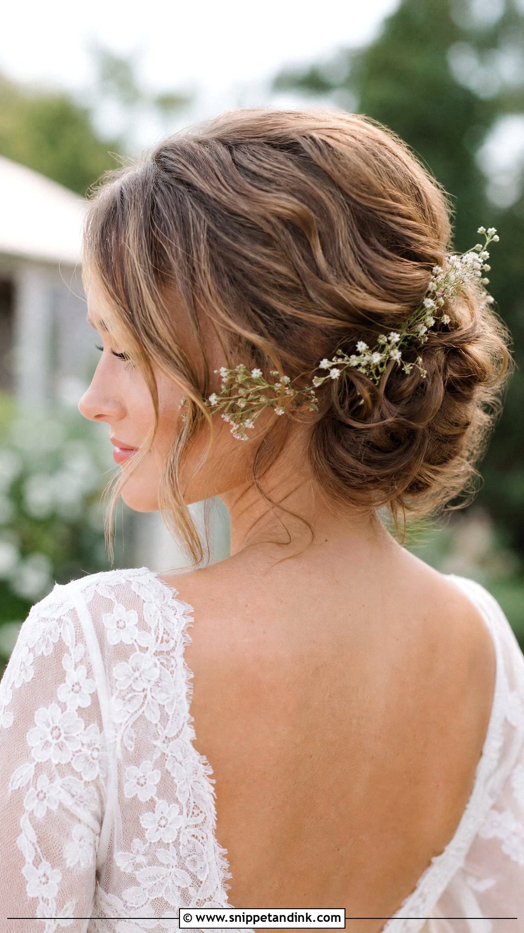 Floral Bun For Short Hair Wedding - Snippet and Ink - 15 Bun for Short Hair Wedding Ideas