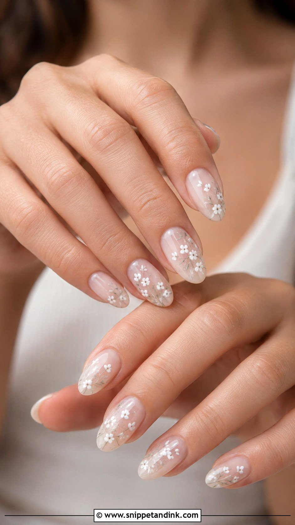 Floral Gel Wedding Nails - Snippet and Ink - 20 Gel Wedding Nails for Bride