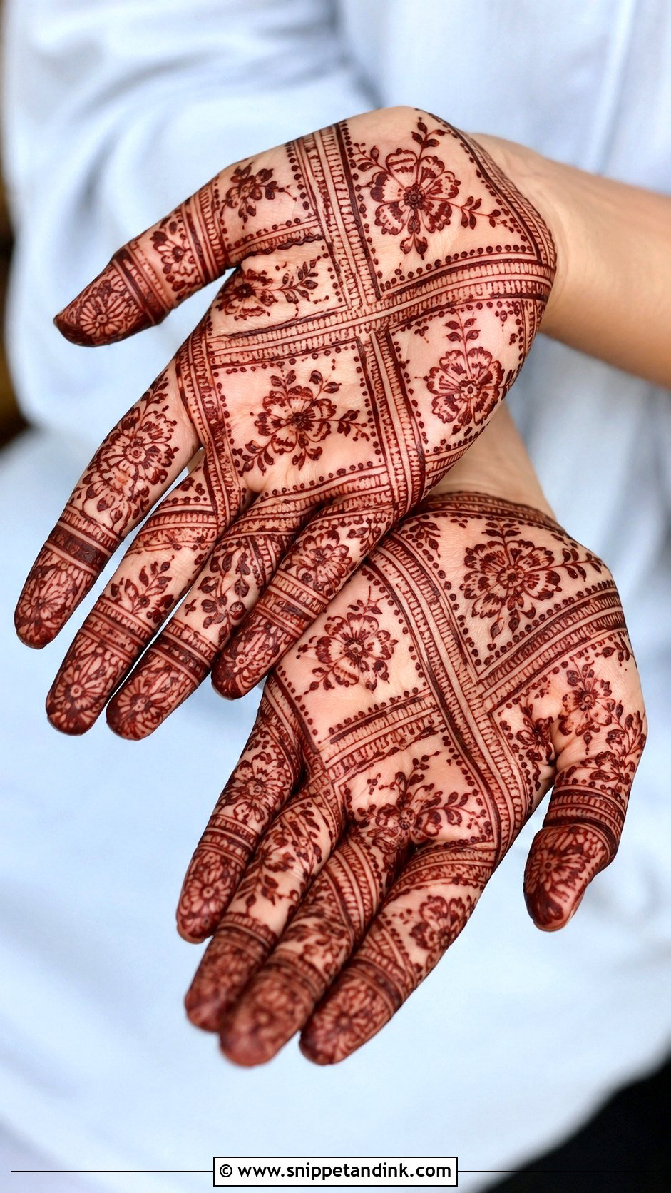 Floral Grid Mehndi Design - Snippet and Ink - 35 Floral Mehndi Designs