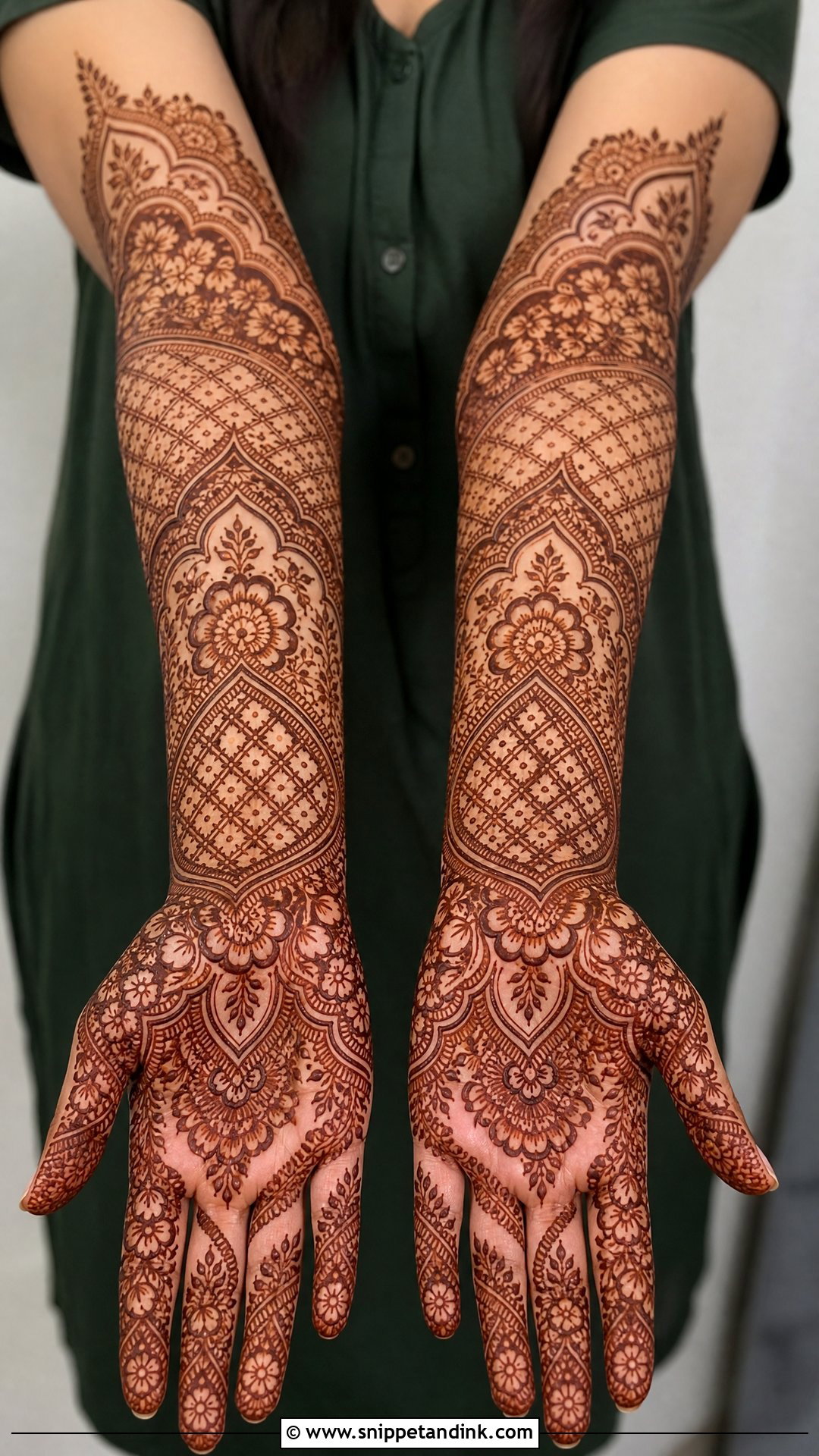Floral Jaali Bridal Mehndi Design - Snippet and Ink - 20 Floral Bridal Mehndi Designs