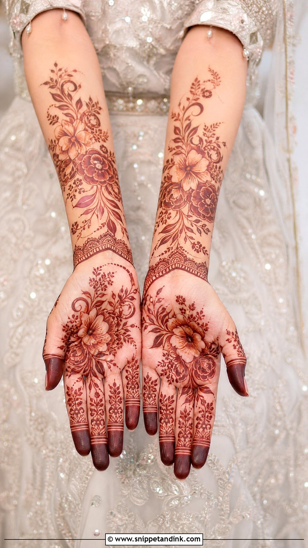 Floral Muslim Bridal Mehndi Design - Snippet and Ink - 30 Unique Muslim Bridal Mehndi Designs