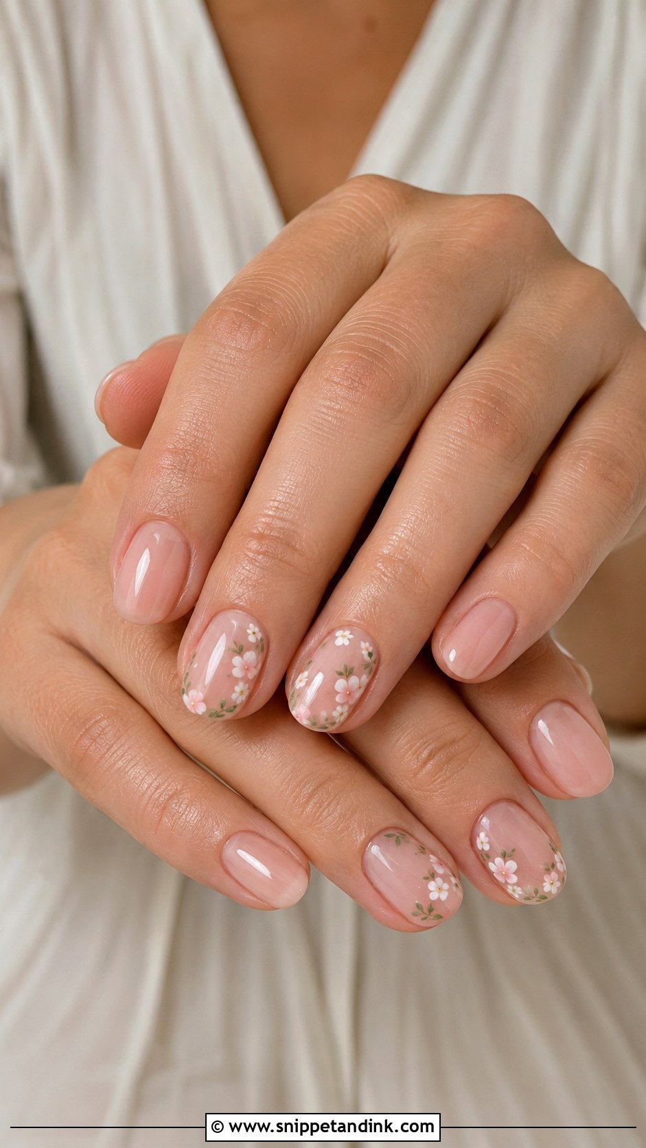 Floral Wedding Guest Nails - Snippet and Ink - 20 Cute Wedding Guest Nails