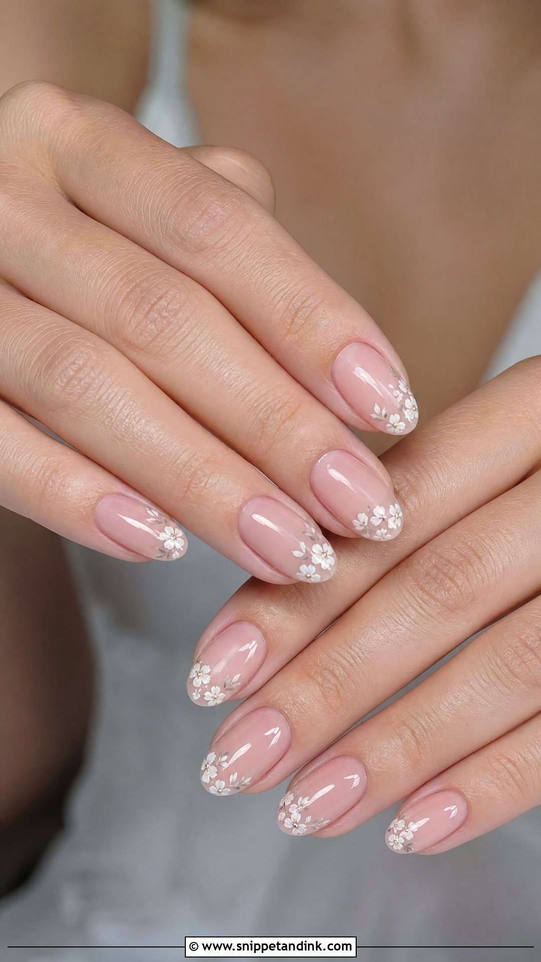 Floral Wedding Nails - Snippet and Ink - 35 Wedding Nails