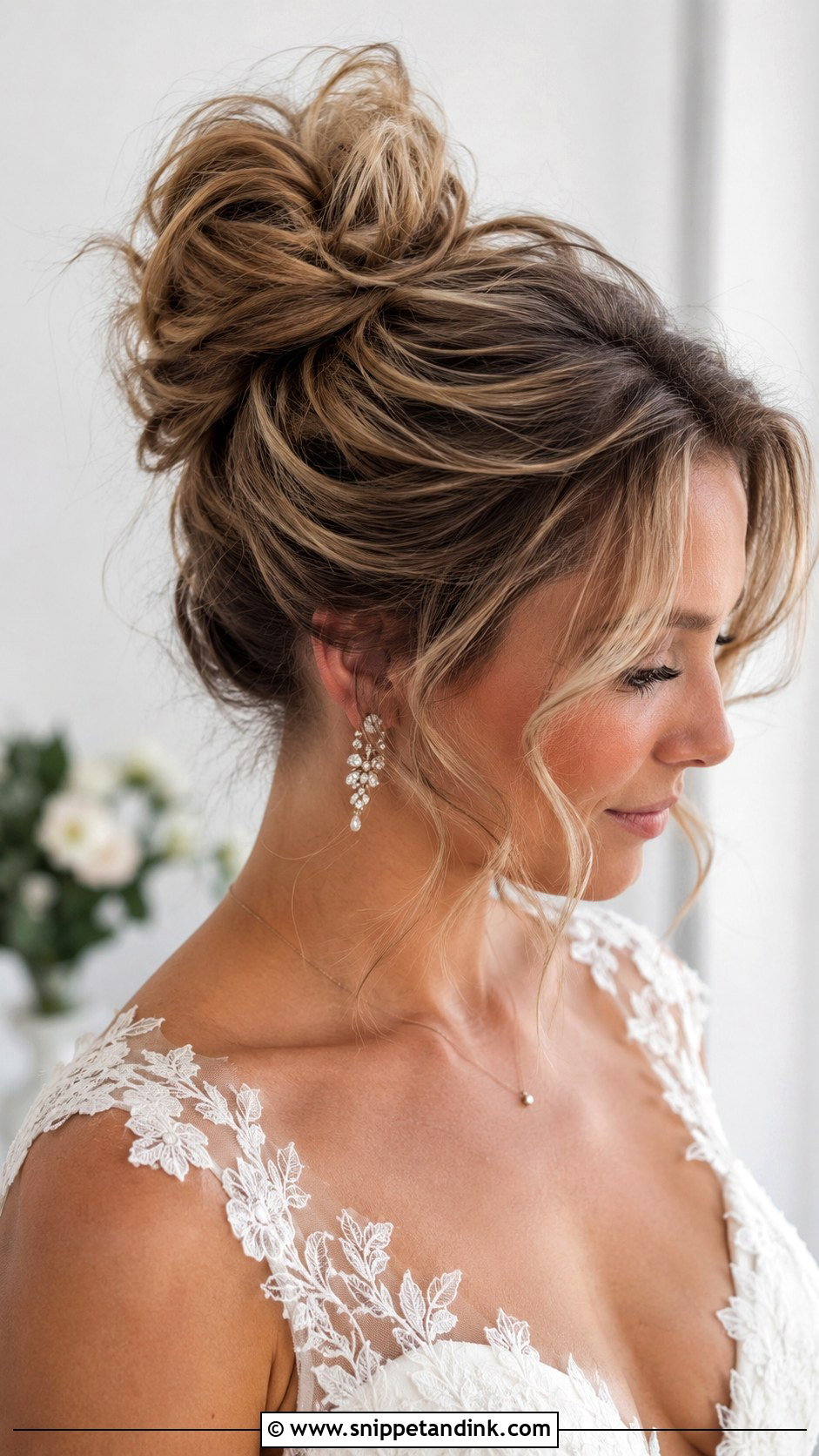 French Twist Updo - Snippet and Ink - 20 Wedding Hair Styles Updo