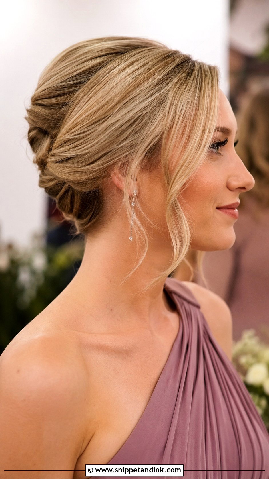 French Twist Wedding Guest Hairstyle - Snippet and Ink - 15 Midlength Hairstyles for Wedding Guest
