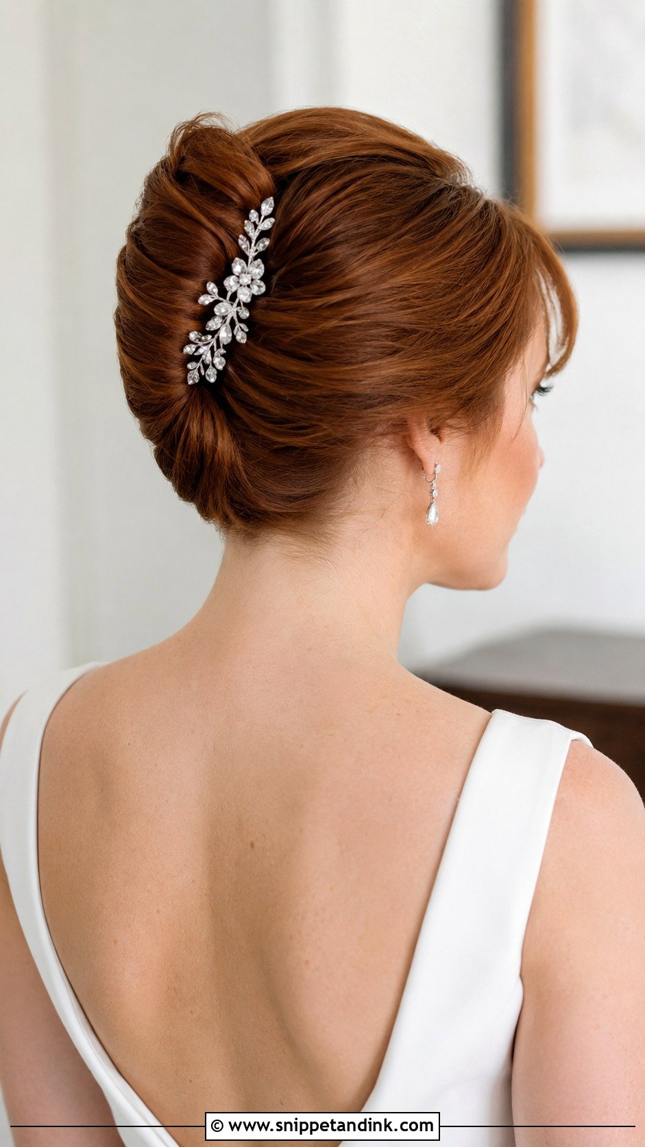 French Twist Wedding Hairstyle for Short Hair - Snippet and Ink - 20 Wedding Hairstyle Short Hair Ideas
