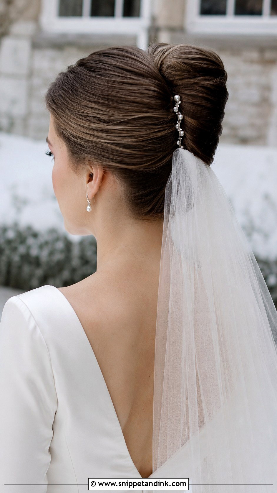 French Twist Wedding Updo - Snippet and Ink - 20 Wedding Hair Fine Hair Ideas