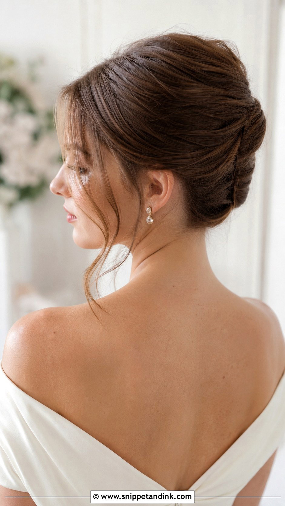 French Twist for Brides - Snippet and Ink - 35 Bride Hair Ideas