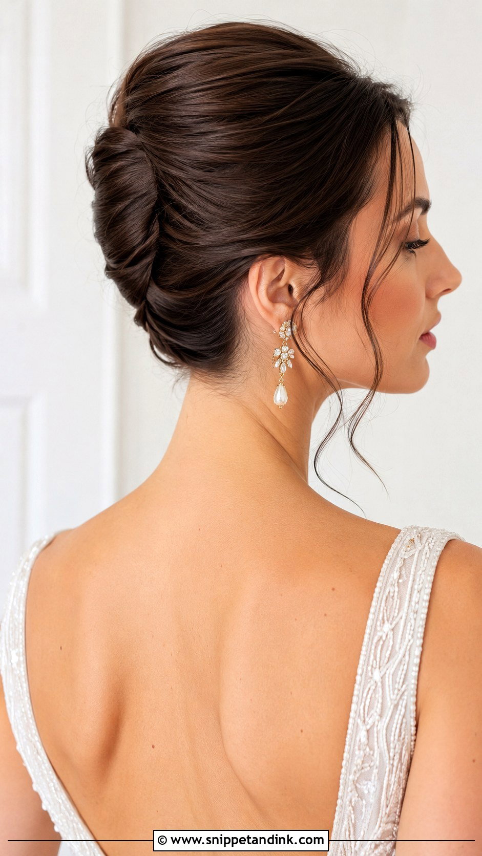 French Twist for Short Hair - Snippet and Ink - 20 Easy Wedding Hairstyles for Short Hair