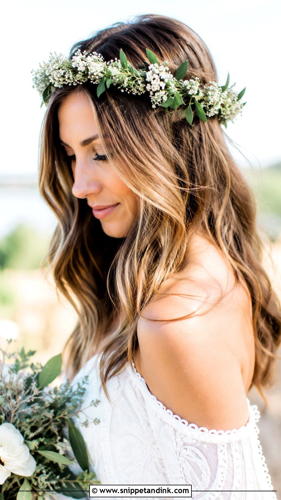 Fresh Flower Hair Wreath - Snippet and Ink - 25 Bride Hair Accessories