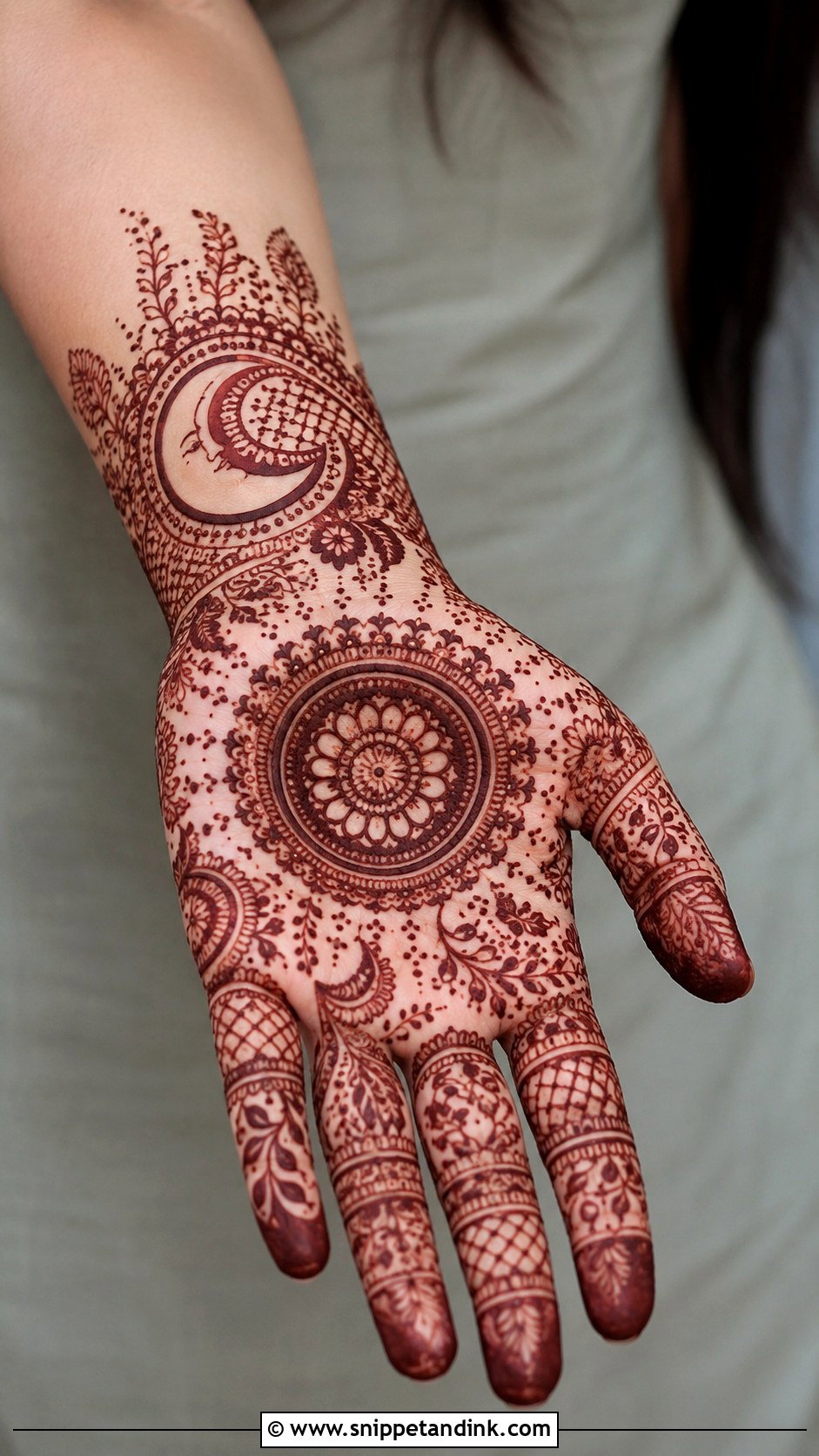 Front Hand Karva Chauth Mehndi Design - Snippet and Ink - 35 Karva Chauth Mehndi Designs