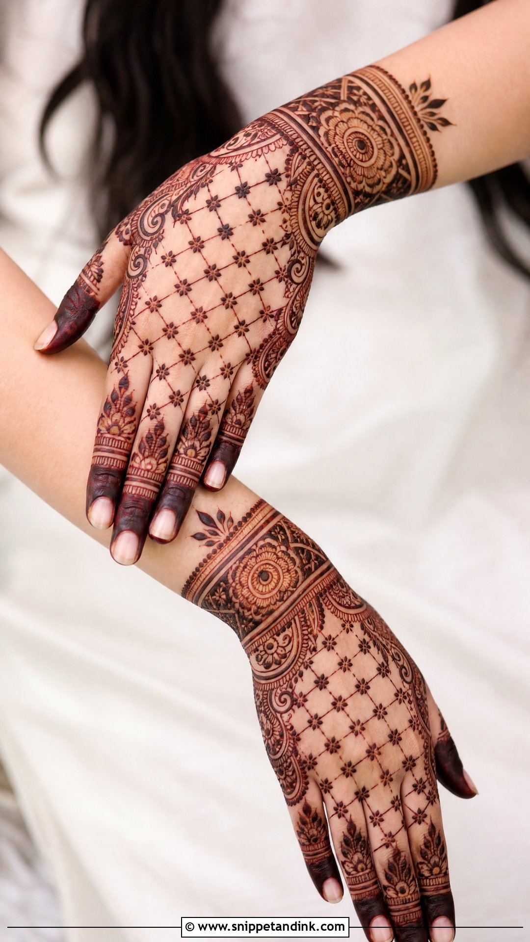Front To Back Hand Check Mehndi Design - Snippet and Ink - 30 Back Hand Check Mehndi Design Ideas