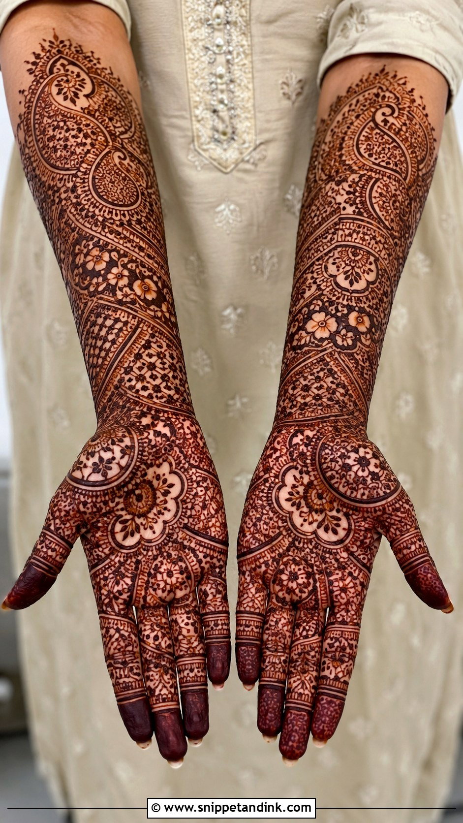 Full Hand Bharwa Mehndi Design - Snippet and Ink - 30 Bharwa Mehndi Designs