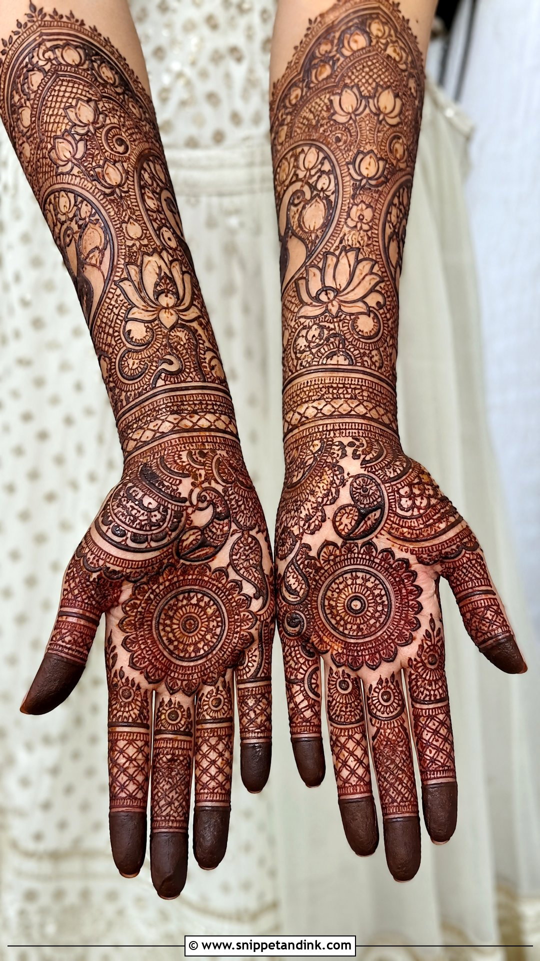Full Hand Bridal Mehandi Design - Snippet and Ink - 30 Latest Bridal Mehandi Designs
