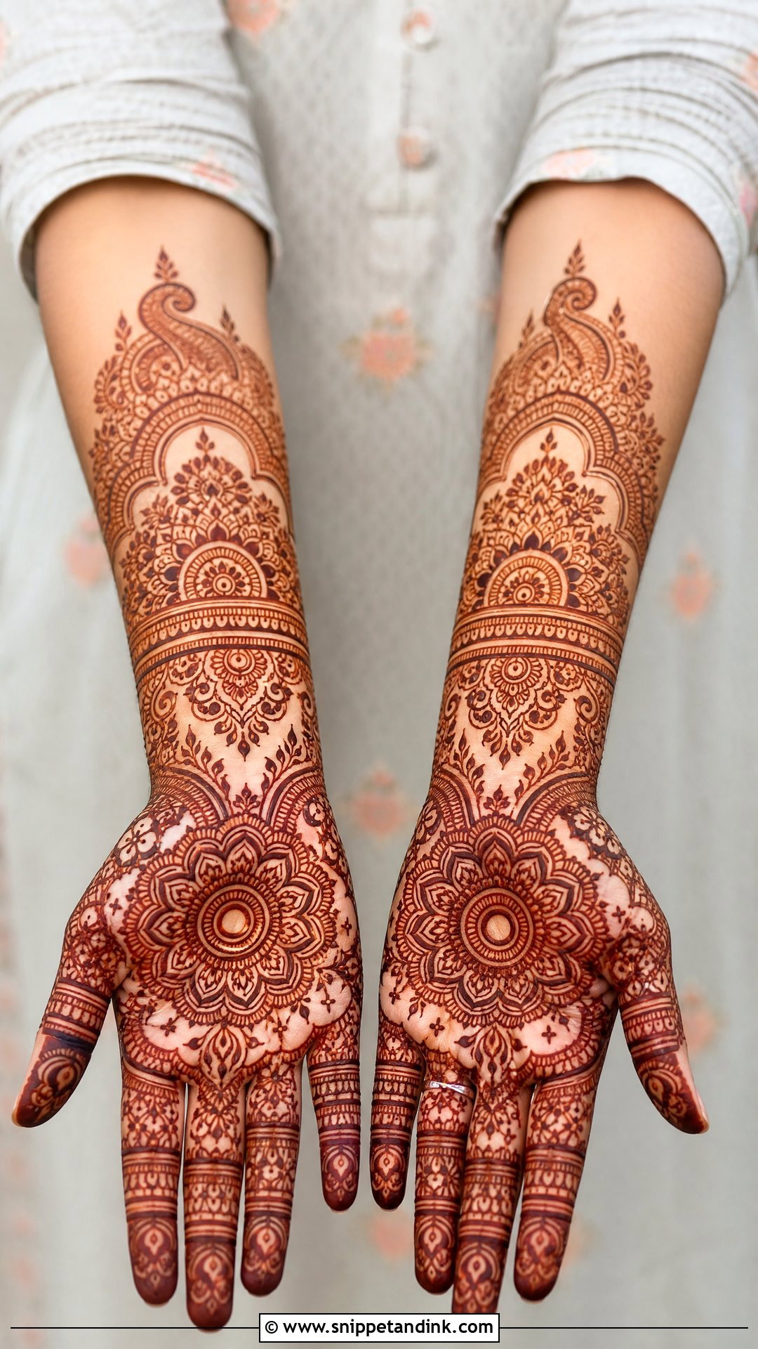 Full Hand Bridal Mehndi Design - Snippet and Ink - 20 Normal Bridal Mehndi Designs