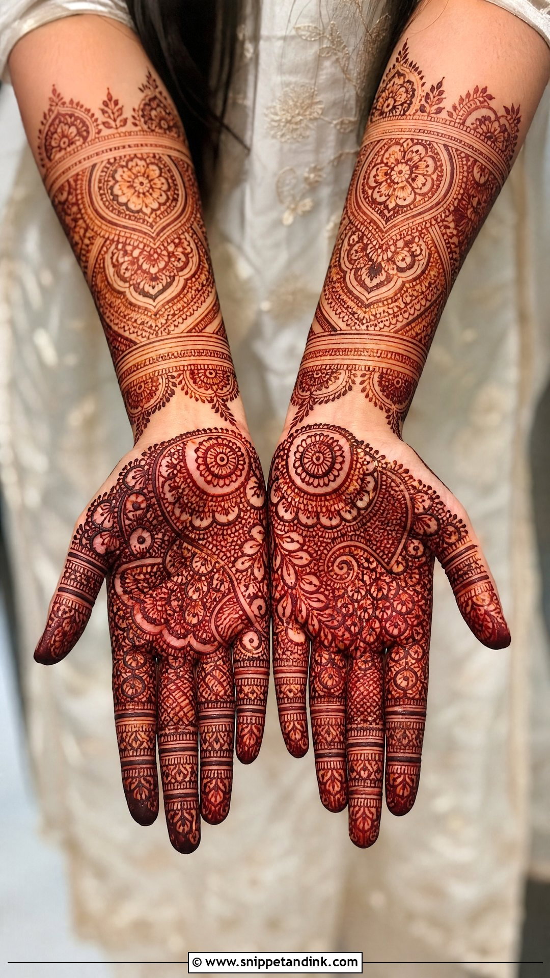 Full Hand Bridal Mehndi Design - Snippet and Ink - 25 Bride Mehndi Designs Indian Weddings