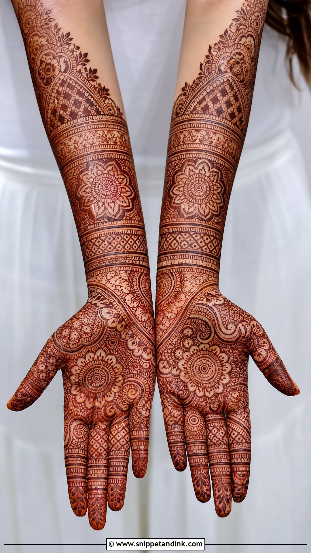 Full Hand Bridal Mehndi Design - Snippet and Ink - 25 Wedding Mehndi Mehandi Design for Bride Ideas