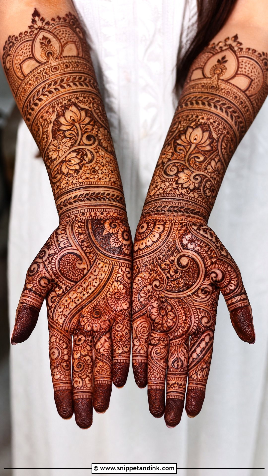 Full Hand Bridal Mehndi Design - Snippet and Ink - 30 Mehndi Design for Bride Ideas