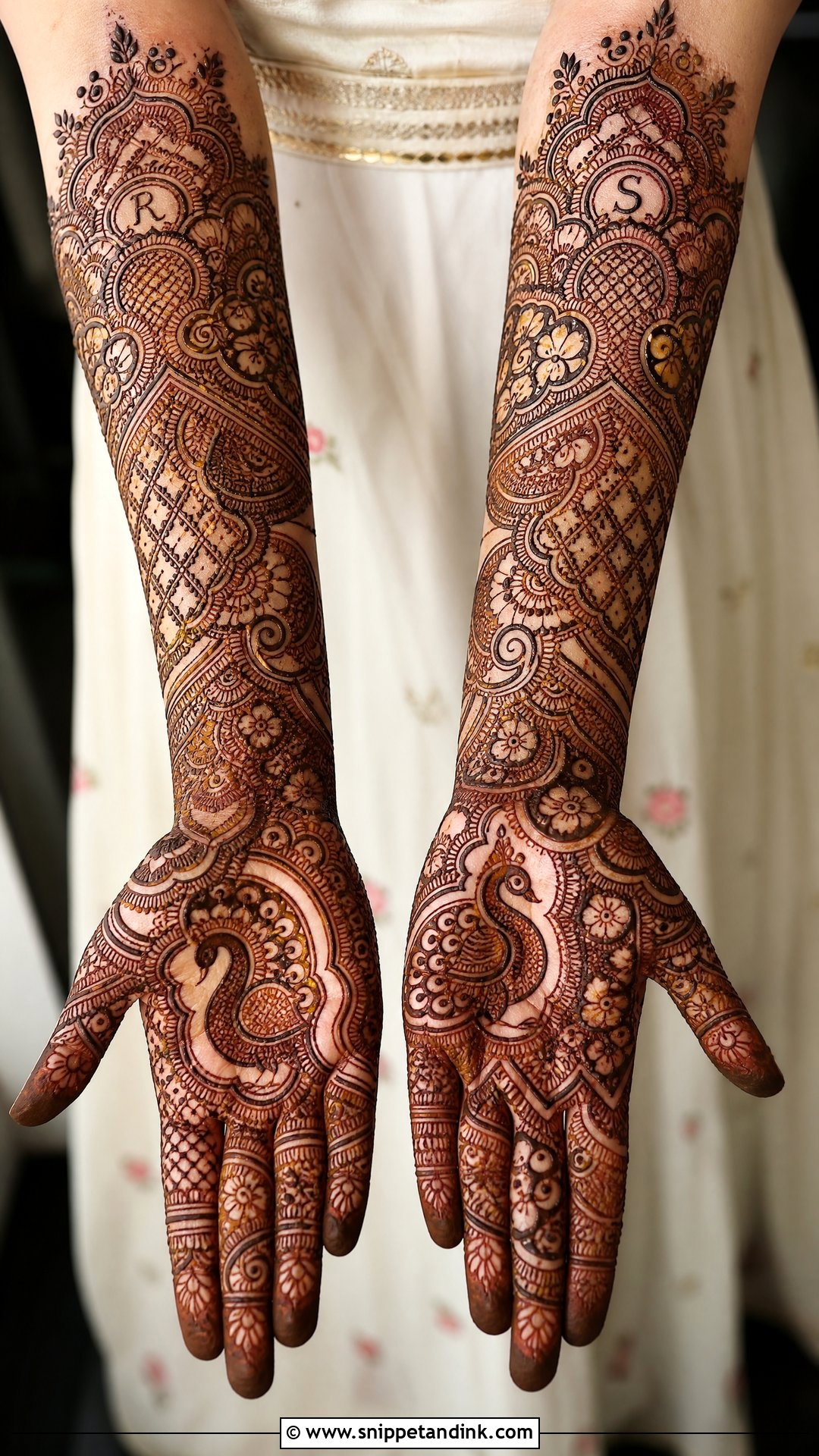 Full Hand Bridal Mehndi Design - Snippet and Ink - 20 Bridal Wedding Mehndi Designs Brides
