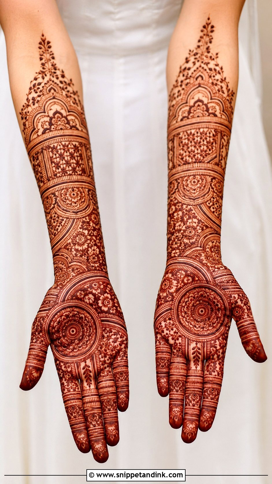 Full Hand Henna Mehndi Design - Snippet and Ink - 30 Henna Mehndi Designs