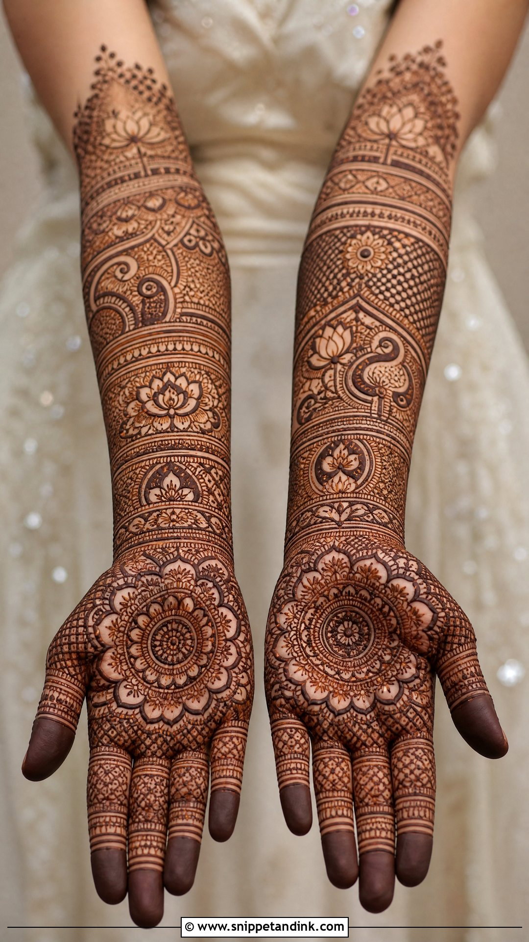 Full Hand Hindu Bridal Mehndi Design - Snippet and Ink - 25 Hindu Bridal Mehndi Designs