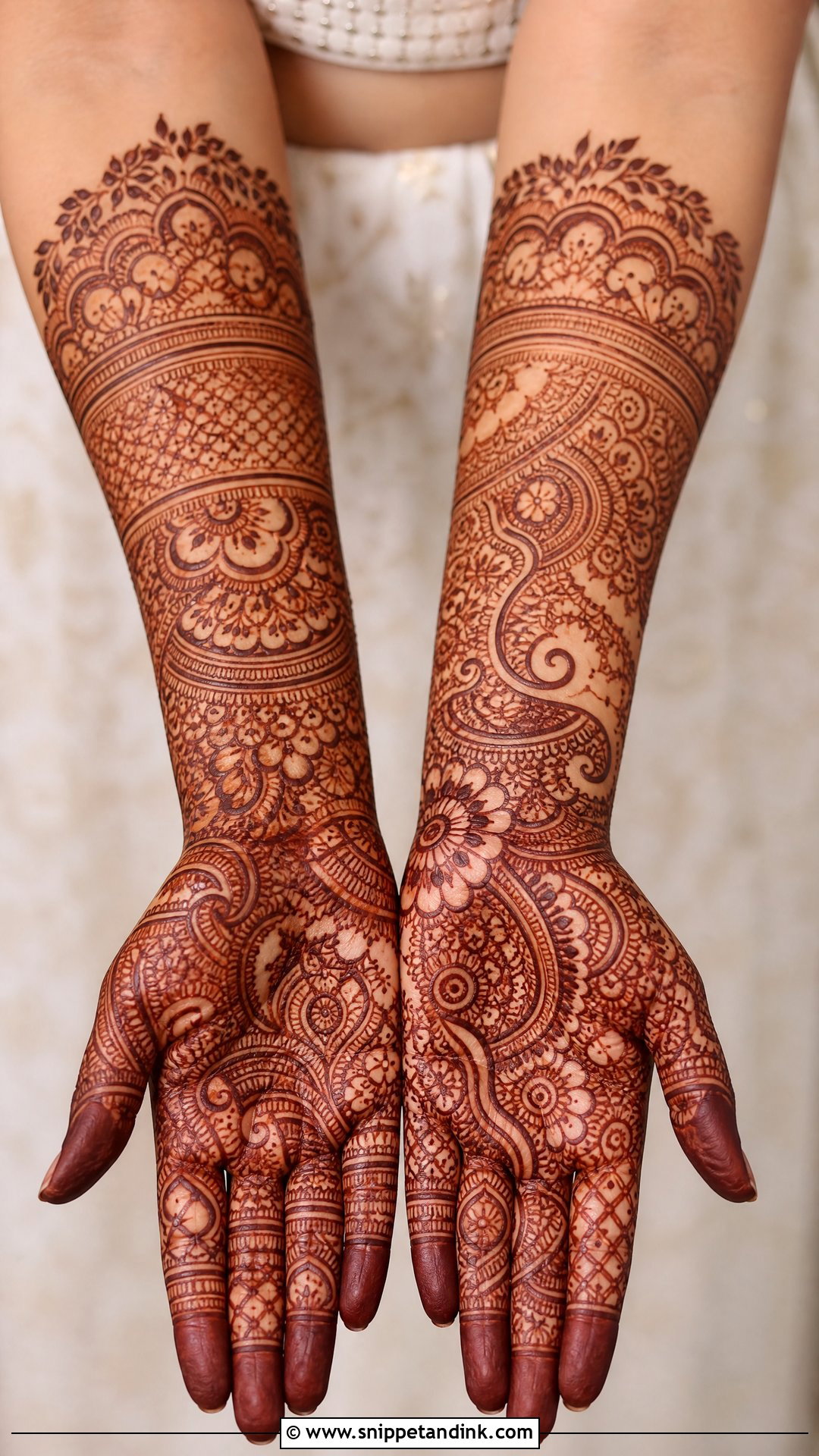 Full Hand Mehndi Design For Bridesmaid - Snippet and Ink - 25 Mehndi Designs for Bridesmaid