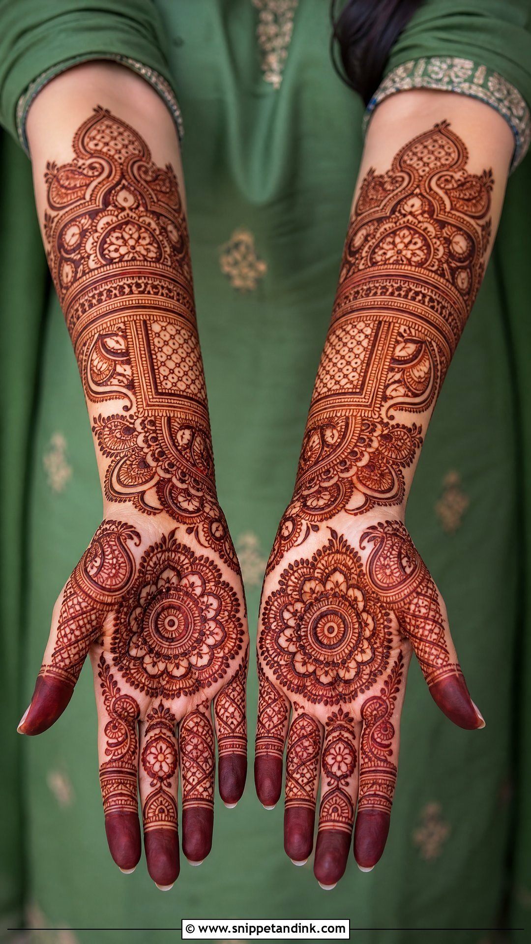 Full Hand Pakistani Bridal Mehndi Design - Snippet and Ink - 25 Unique Pakistani Bridal Mehndi Designs