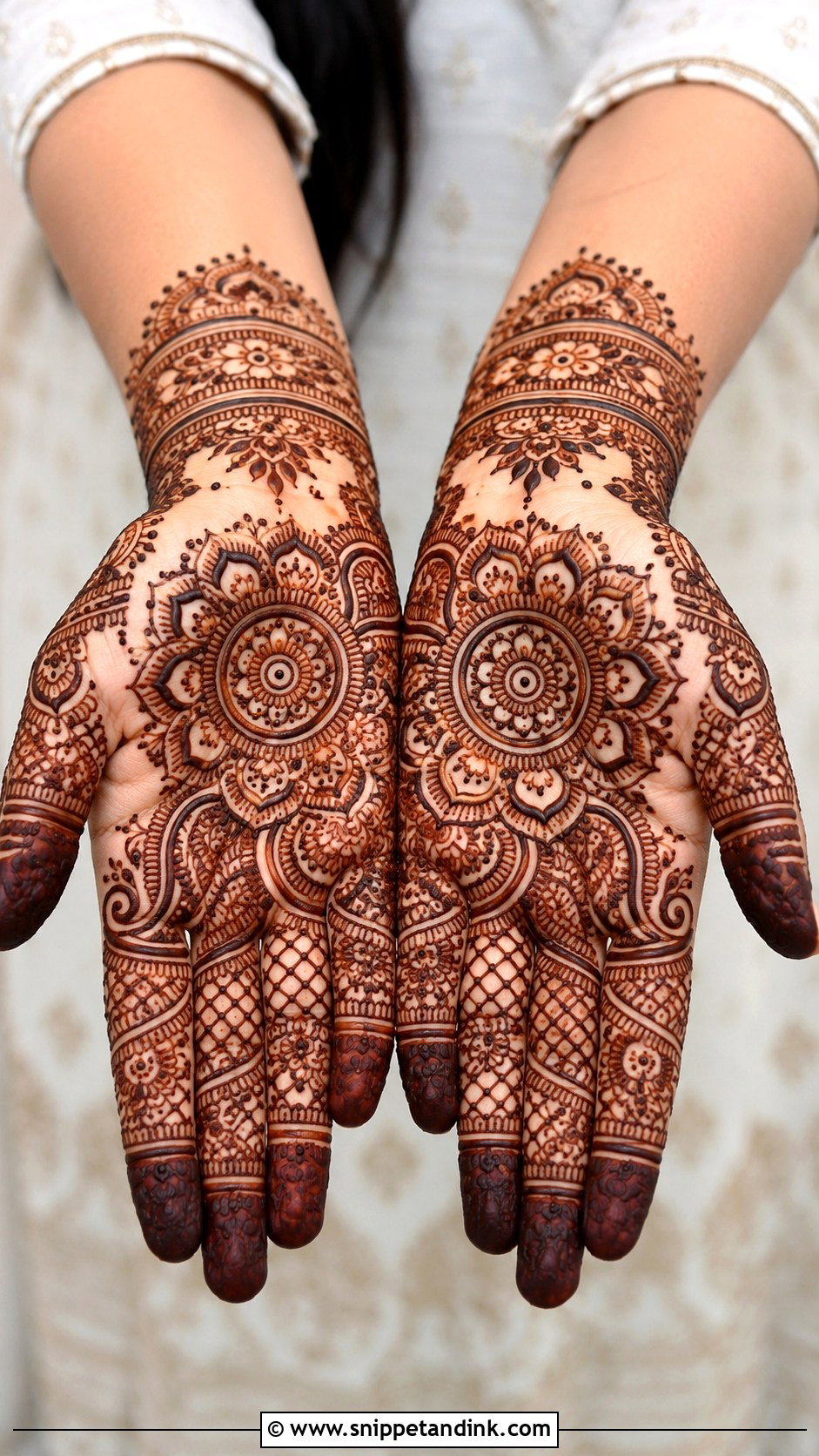 Full Palm Mehndi Design - Snippet and Ink - 35 Traditional Mehndi Designs
