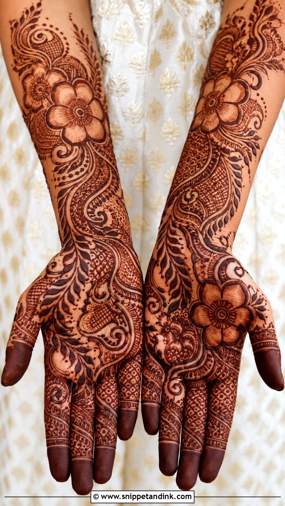 Full Palm Shaded Mehndi Design - Snippet and Ink - 30 Full Palm Mehndi Design Ideas