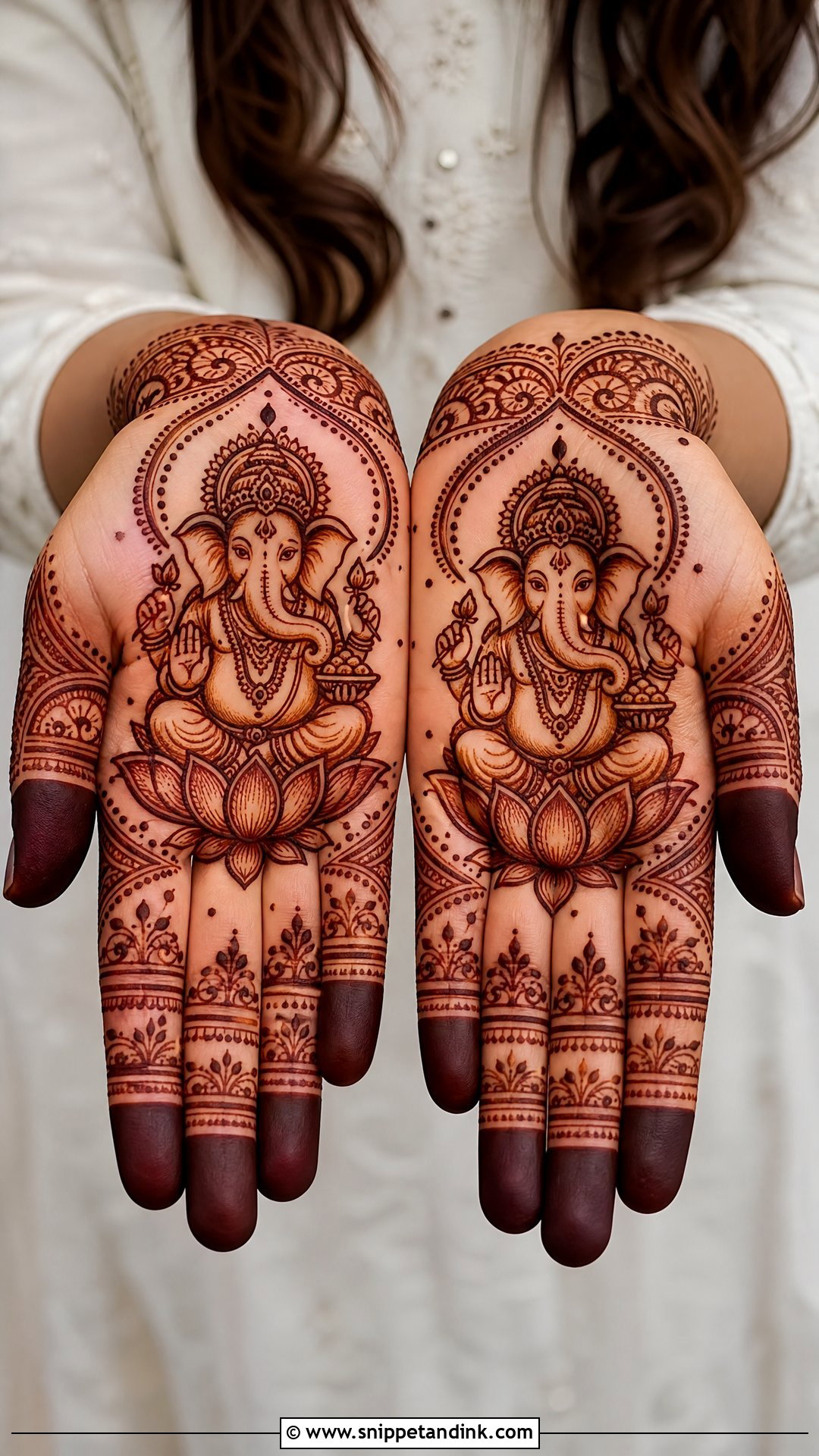 Ganpati Bappa Front Hand Mehndi Design - Snippet and Ink - 20 Ganpati Bappa Mehndi Design Ideas
