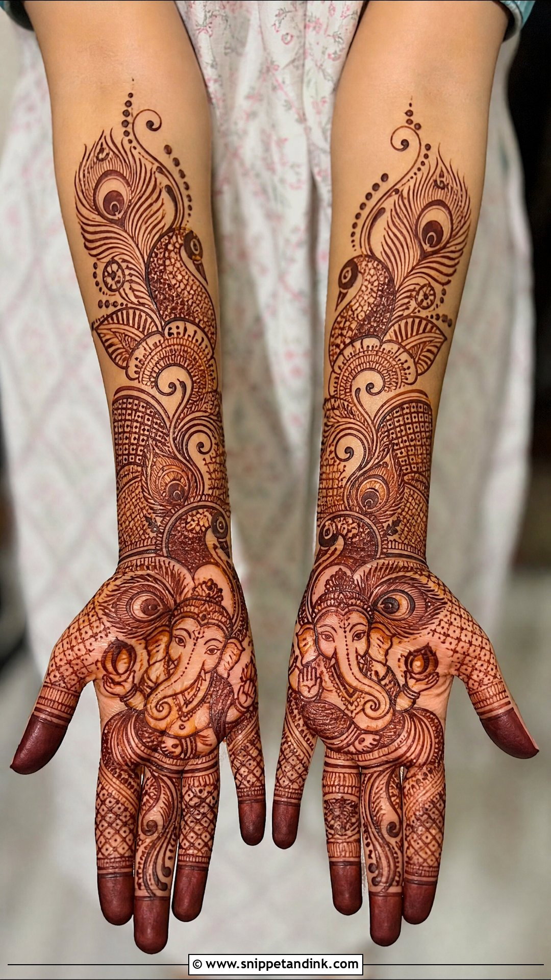 Ganpati Bappa Peacock Mehndi Design - Snippet and Ink - 20 Ganpati Bappa Mehndi Design Ideas