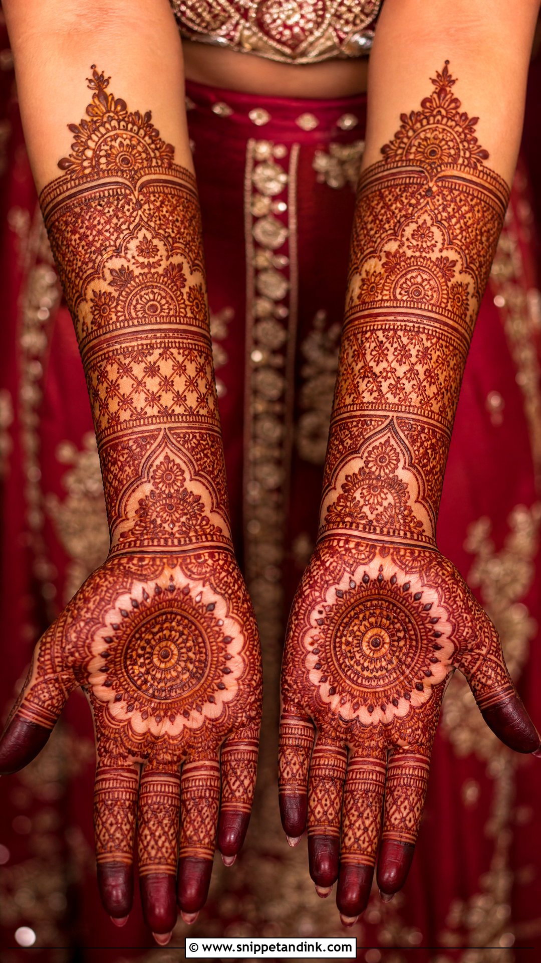 Gharara For Mehendi Bride - Snippet and Ink - 20 Mehendi Function Outfit Brides Ideas