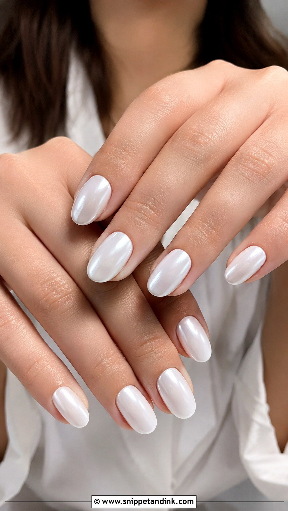 Glazed Nude Wedding Nails - Snippet and Ink - 20 Minimal Wedding Nails