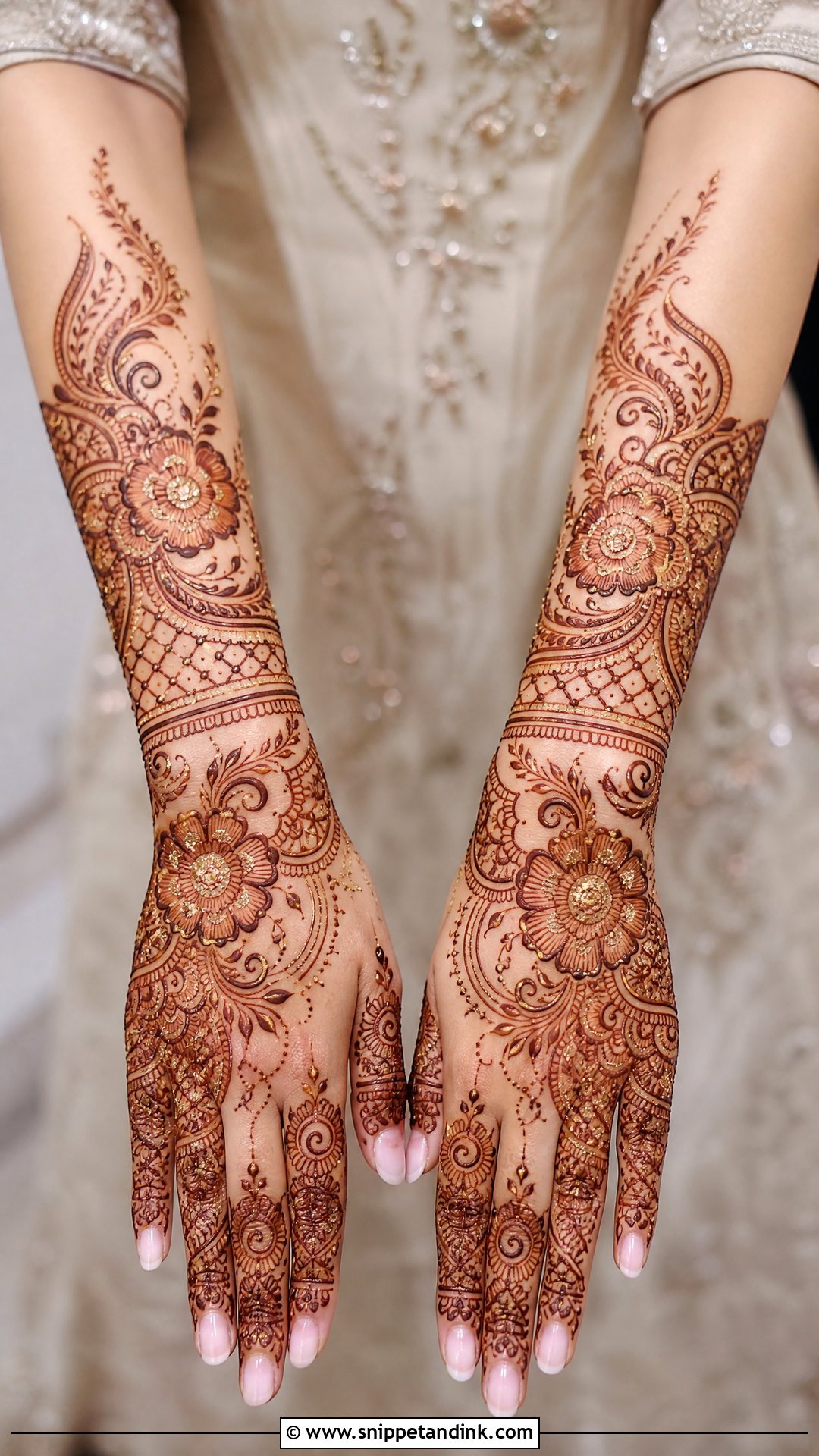 Glitter Bridal Mehendi - Snippet and Ink - 30 Mehendi Looks for Bride