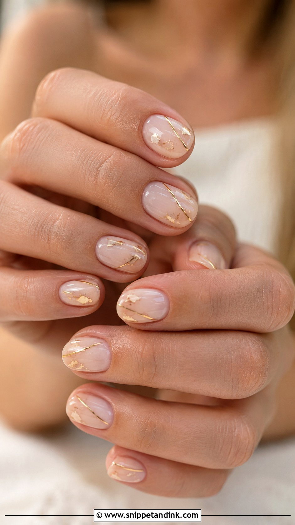 Gold Accent Bridesmaid Nails - Snippet and Ink - 20 Bridal Party Nails Bridesmaid