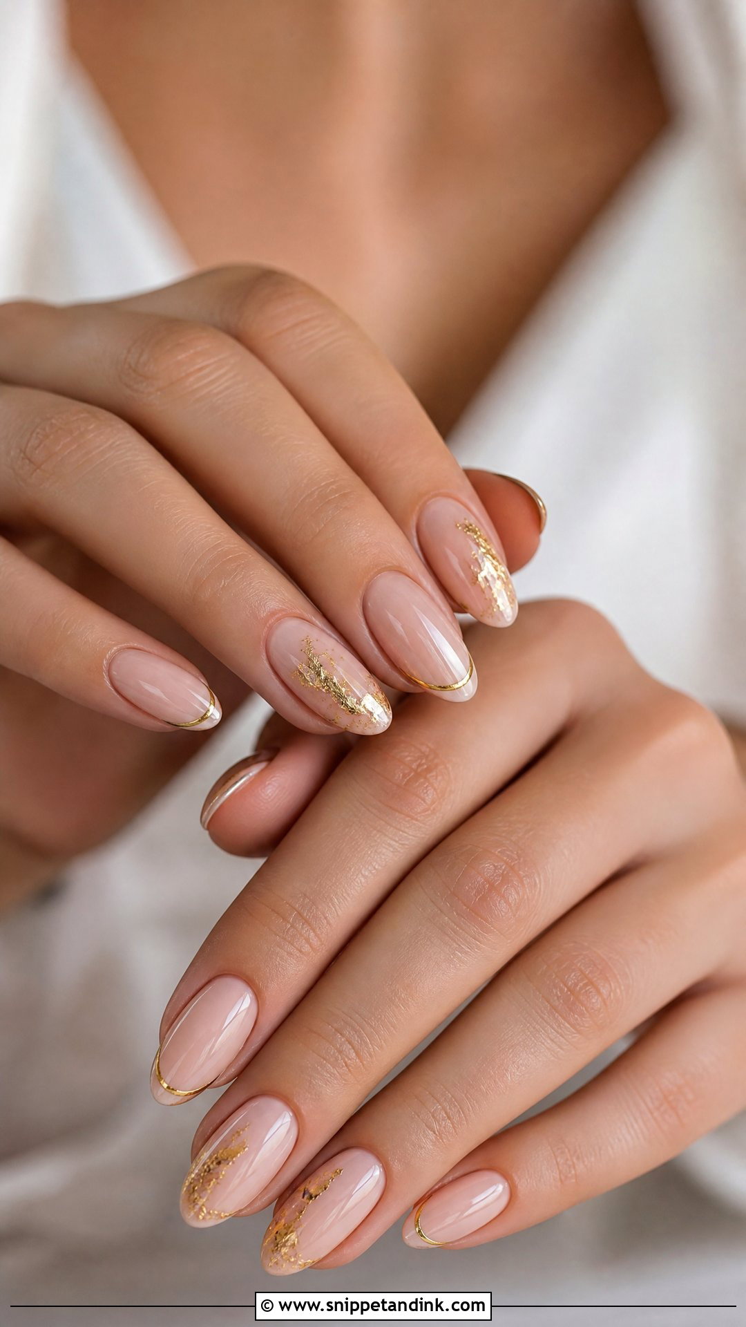 Gold Detail Bridal Nails - Snippet and Ink - 25 Bridal Wedding Day Nails for Bride