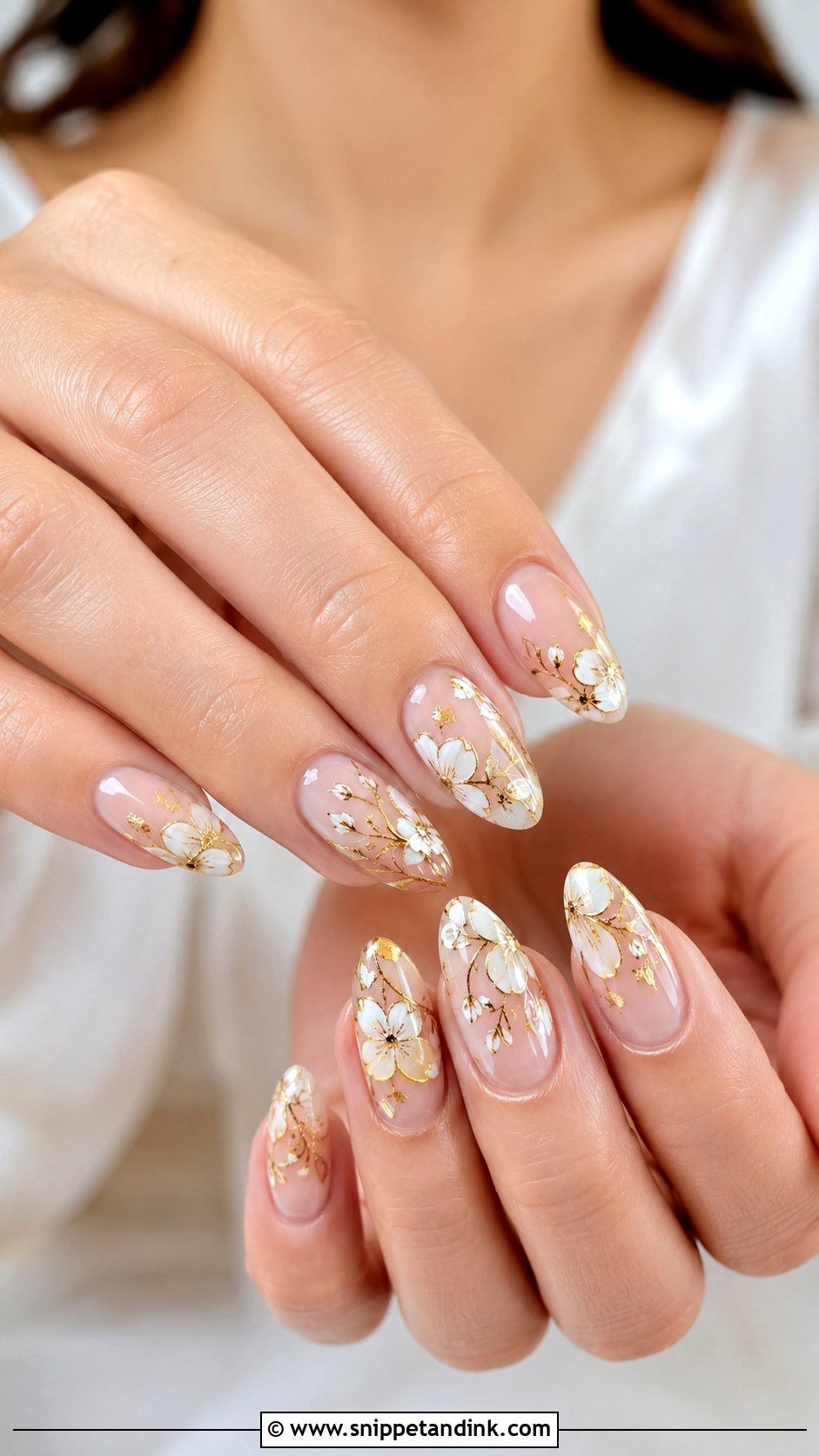 Gold Flower Wedding Nails - Snippet and Ink - 20 Wedding Nails with Flowers