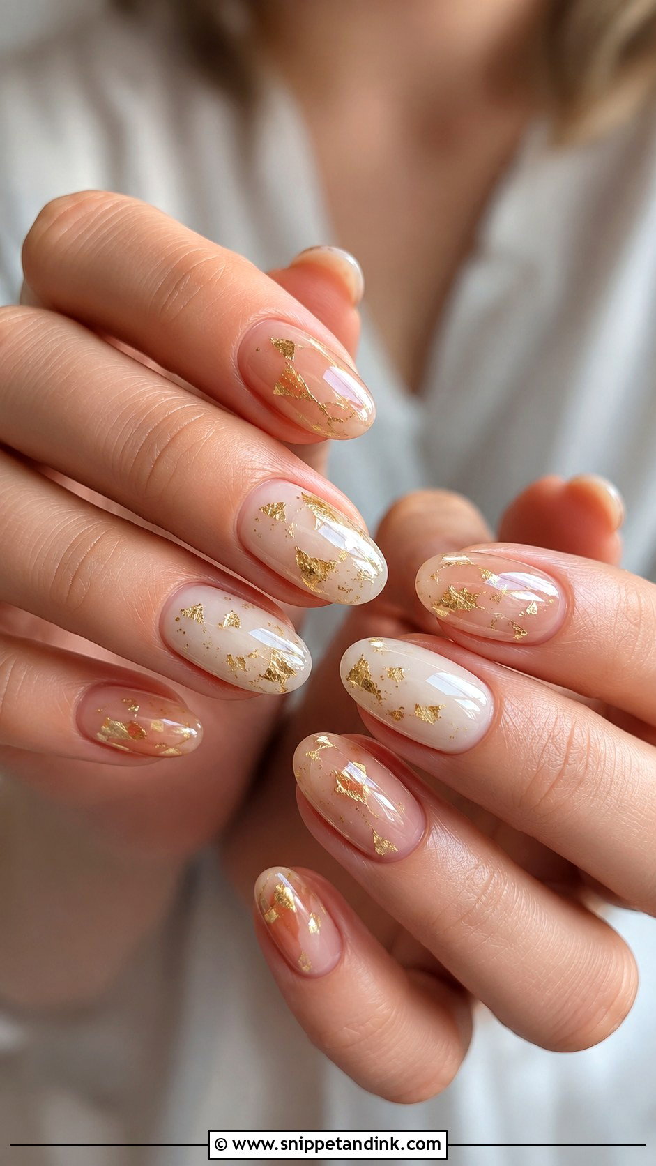Gold Foil Fall Wedding Nails - Snippet and Ink - 30 Fall Wedding Nails