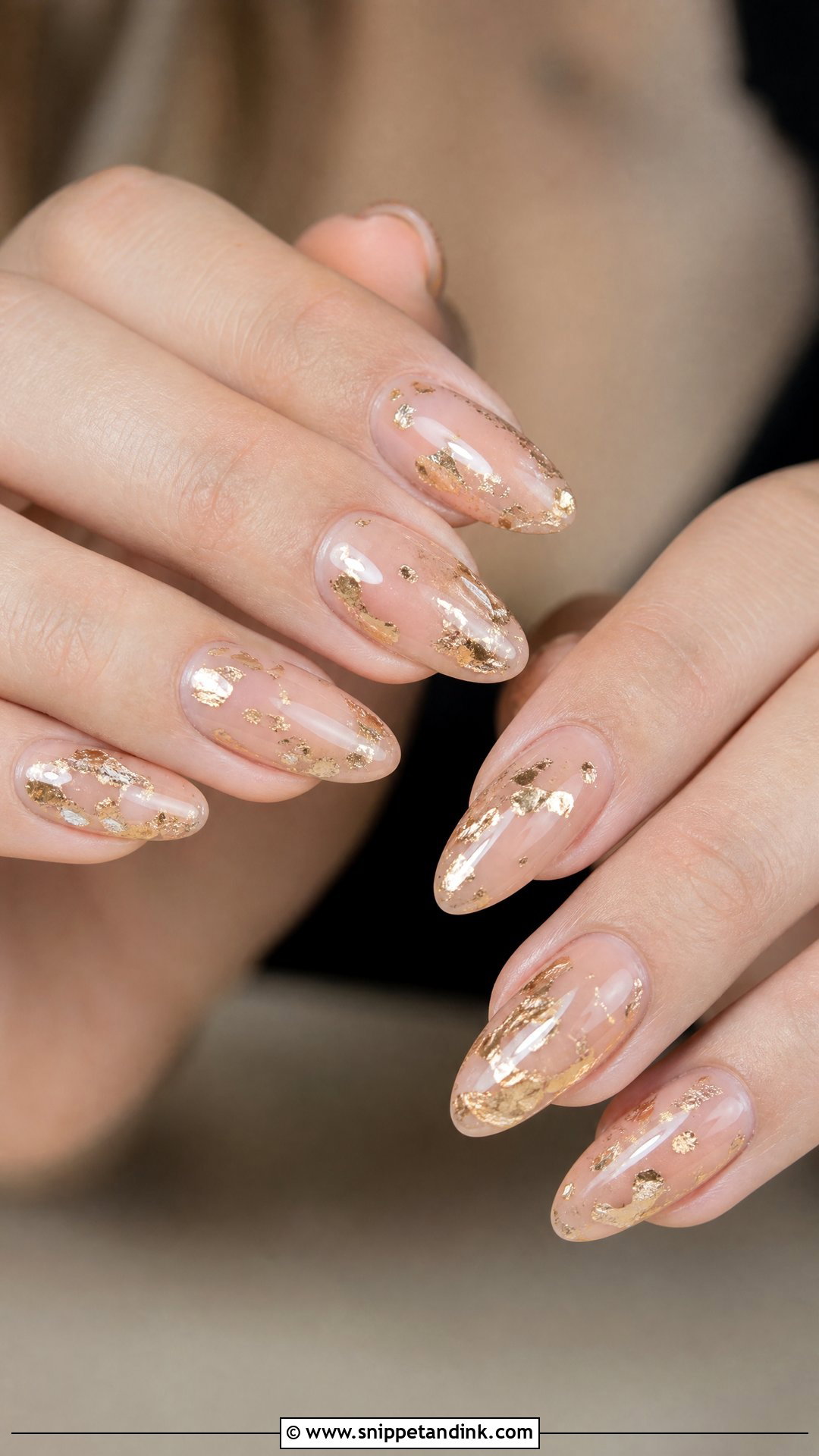 Gold Foil Wedding Nails - Snippet and Ink - 25 Nail for Wedding Ideas