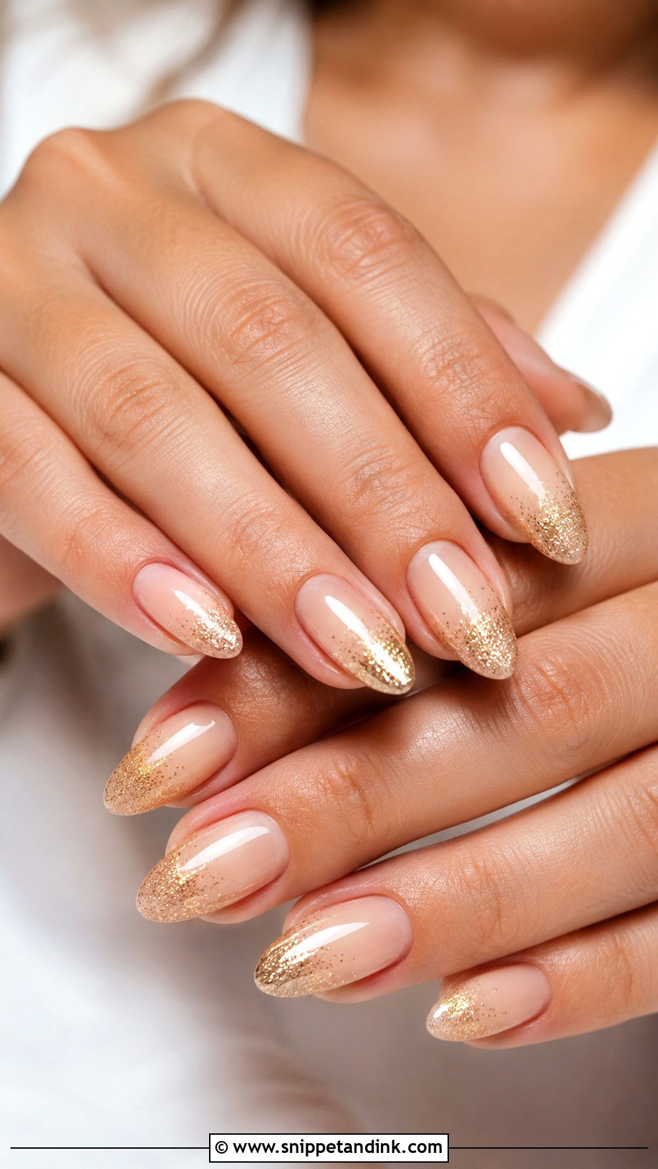 Gold Glitter Bridal Nails - Snippet and Ink - 20 Glitter Bridal Nails
