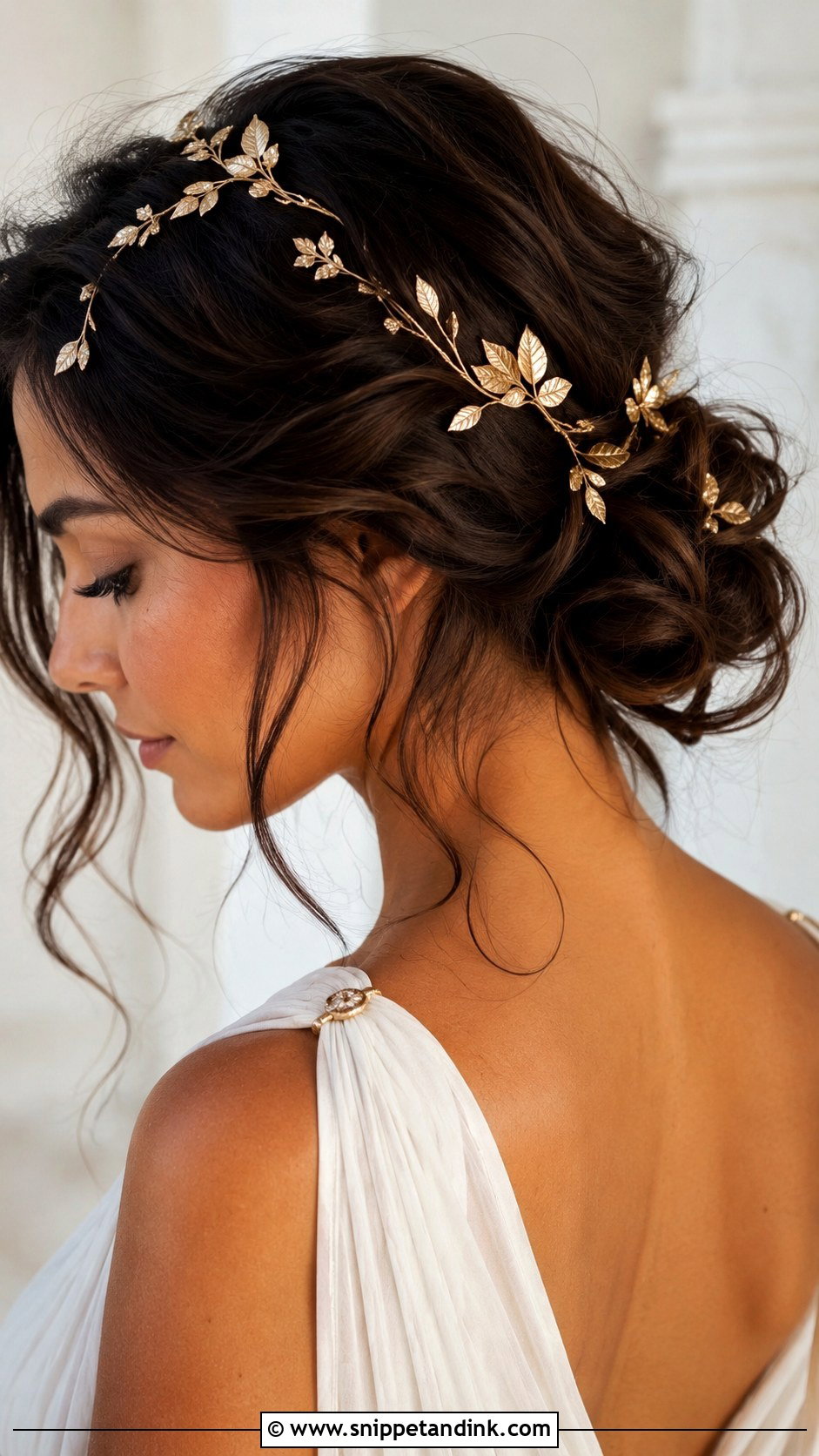 Gold Leaf Hair Vine - Snippet and Ink - 20 Bride Hair Piece Ideas