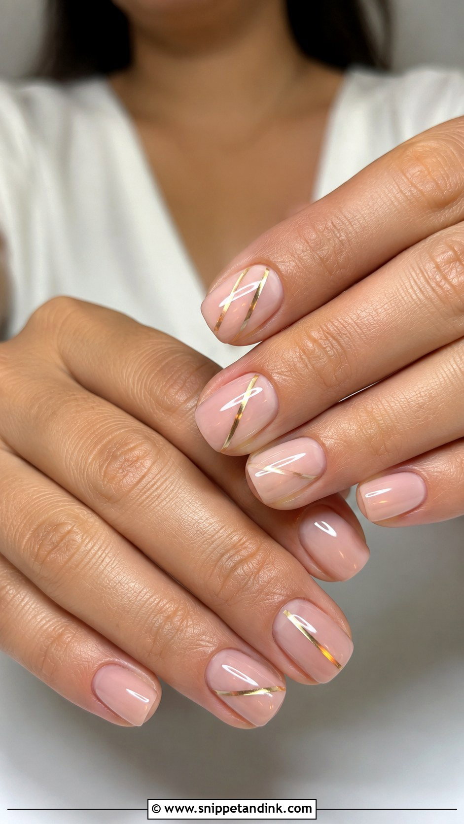 Gold Line Wedding Anniversary Nails - Snippet and Ink - 20 Wedding Anniversary Nails