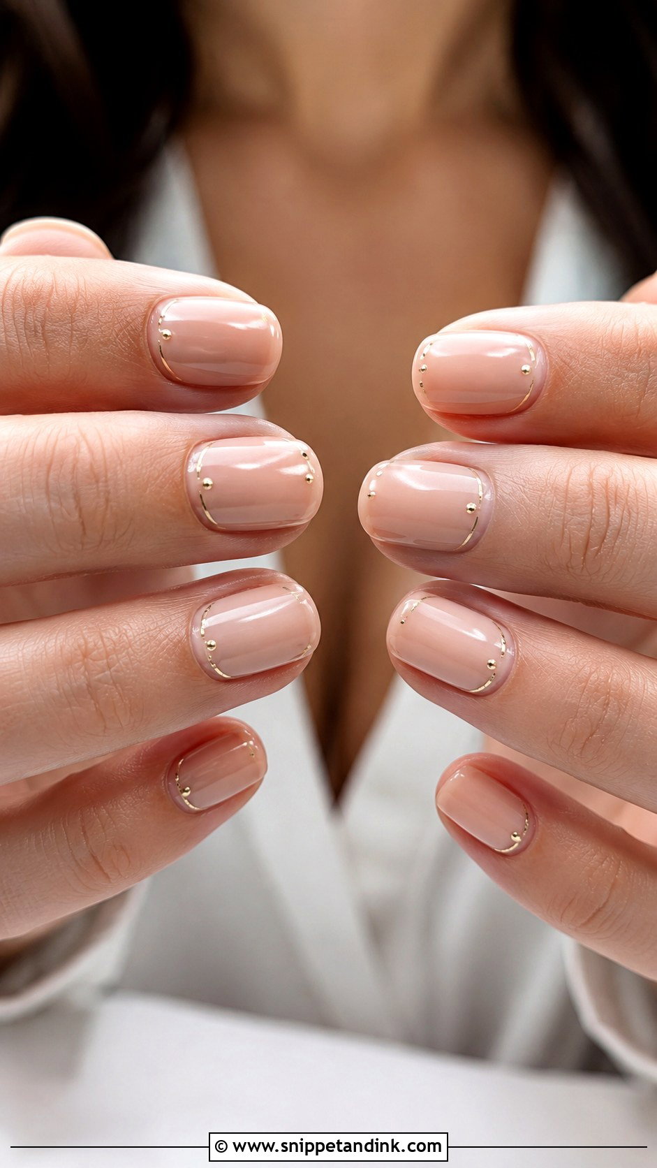 Gold Minimal Wedding Nails - Snippet and Ink - 20 Gold Wedding Nails for Bride