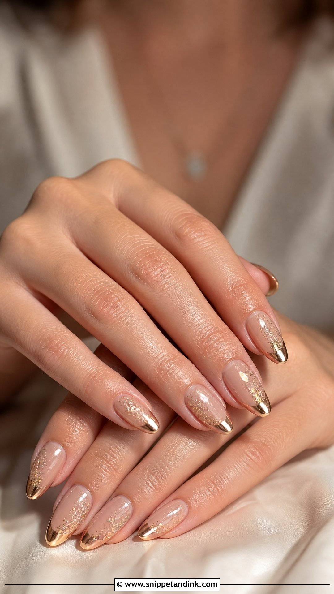 Gold Wedding Nails For Guests - Snippet and Ink - 25 Gold Wedding Nails