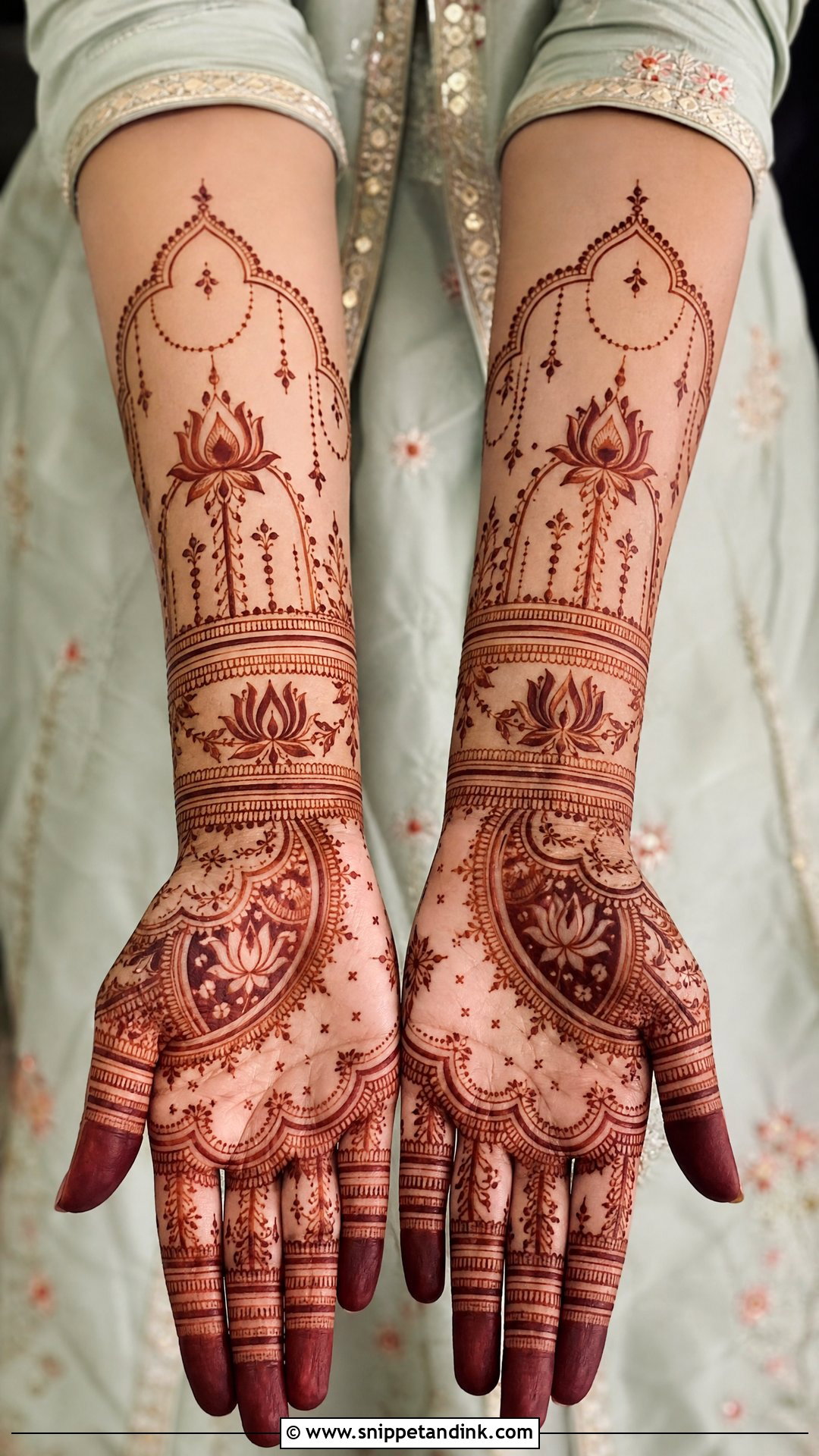 Gota Patti Mehndi Dress Design - Snippet and Ink - 20 Mehndi Dresses Designs