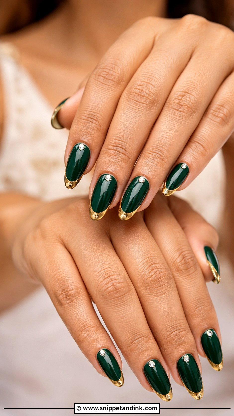 Green Bridal Nails For Indian Wedding - Snippet and Ink - 30 Bridal Nails Wedding Indian